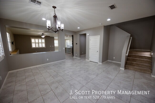 Building Photo - 1270 Carlsbad Dr