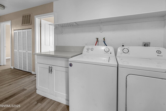 Building Photo - 12100 Himalaya St