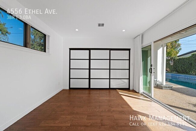 Building Photo - 4556 Ethel Ave