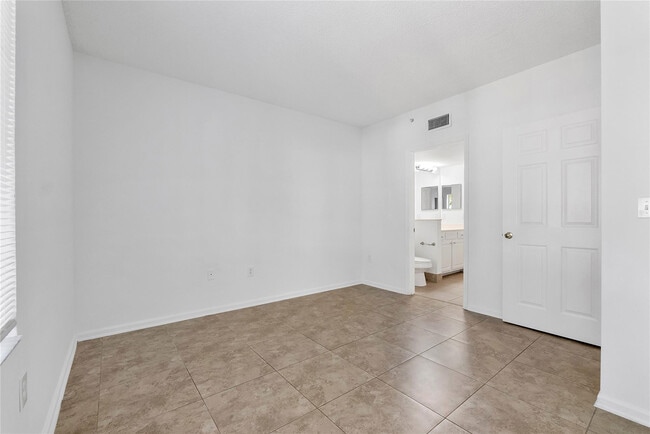 Building Photo - 11655 W Atlantic Blvd