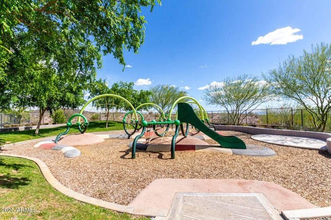 Building Photo - 12637 W Cassia Trail