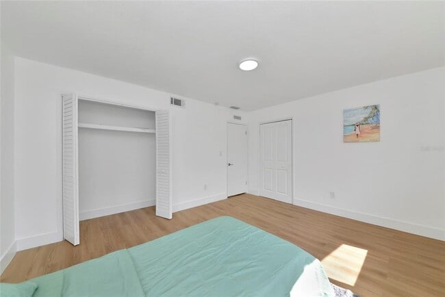 Building Photo - 2239 Worrington St