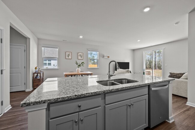 Building Photo - 107 Delray Ct