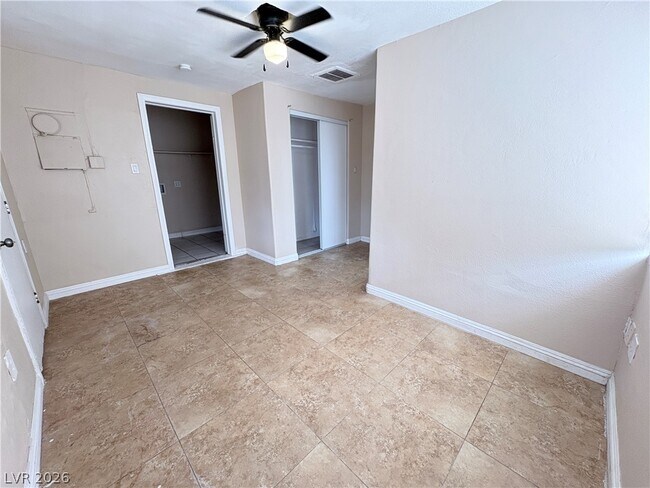 Building Photo - 6329 Brittany Way
