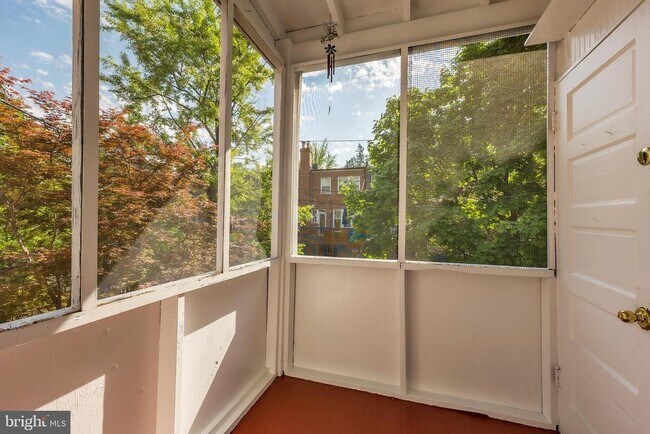 Building Photo - 2341 40th St NW