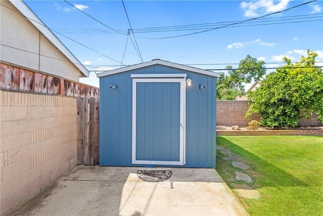 Building Photo - 17239 Santa Suzanne St