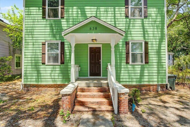 Building Photo - Completely redone 1 bedroom - move in special