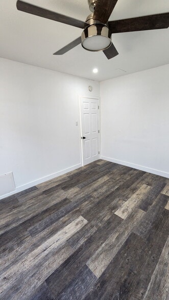 Building Photo - 7022 Willis Ave