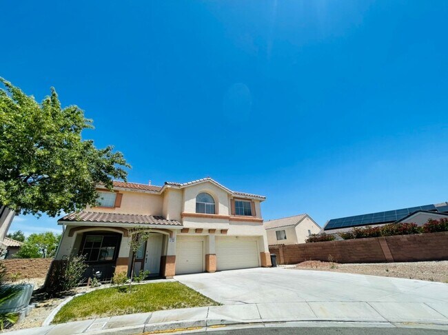 Building Photo - 2722 La Porte Ct
