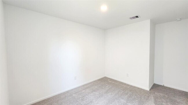 Building Photo - 28759 Texas Plns Dr