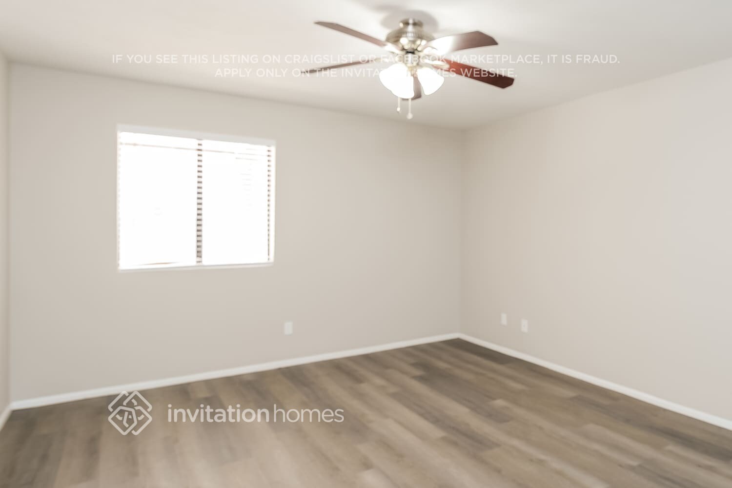 Building Photo - 4447 E Contessa St