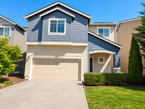 Building Photo - Large 4 Bedroom Home with EV Charger and Solar in Bethany Area