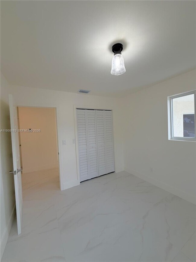 Building Photo - 19221 SW 92nd Rd