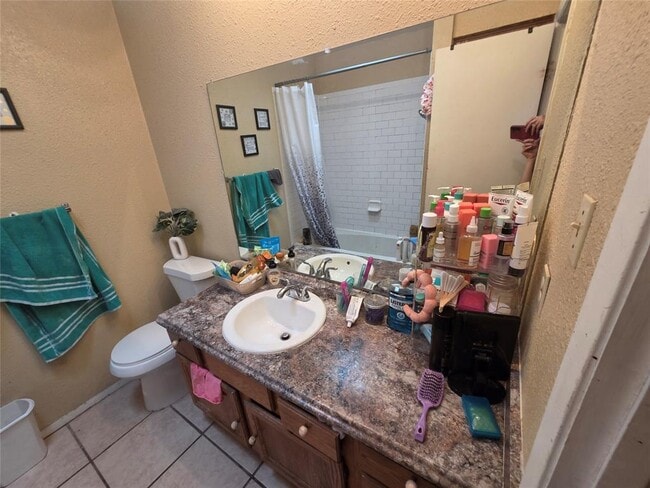 Building Photo - 8716 Clearbrook Trail
