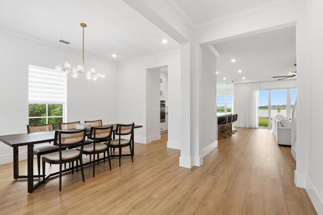 Building Photo - 655 Hookline Cir