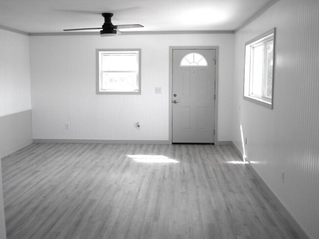 Building Photo - 67 Dearmin Terrace