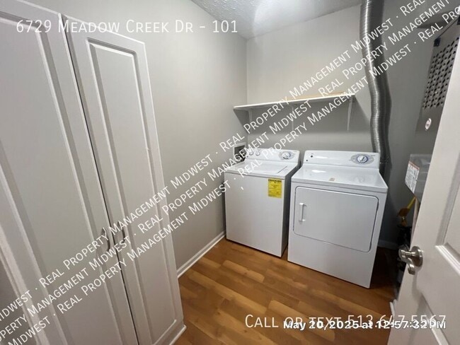 Building Photo - 6729 Meadow Creek Dr
