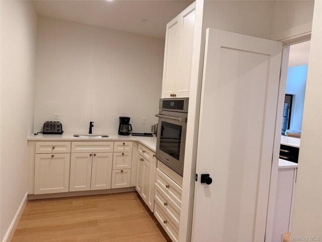 Building Photo - 6 Conifer Ct