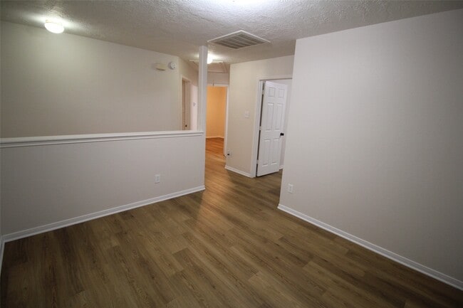 Building Photo - 21123 Sprouse Cir