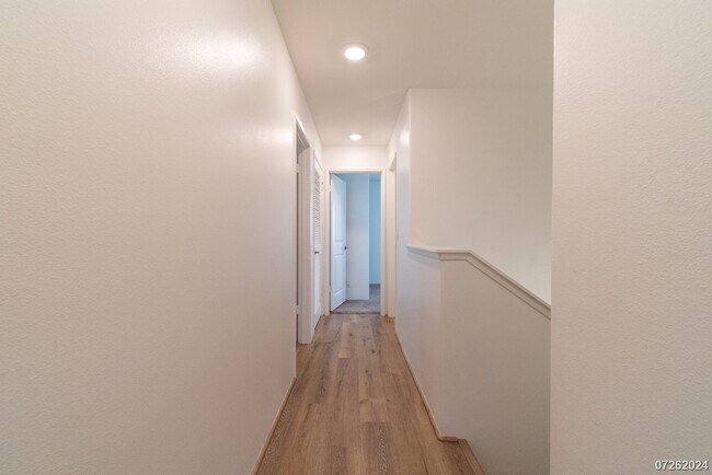 Building Photo - 3 Bed 2.5 Bath home in Koa Ridge