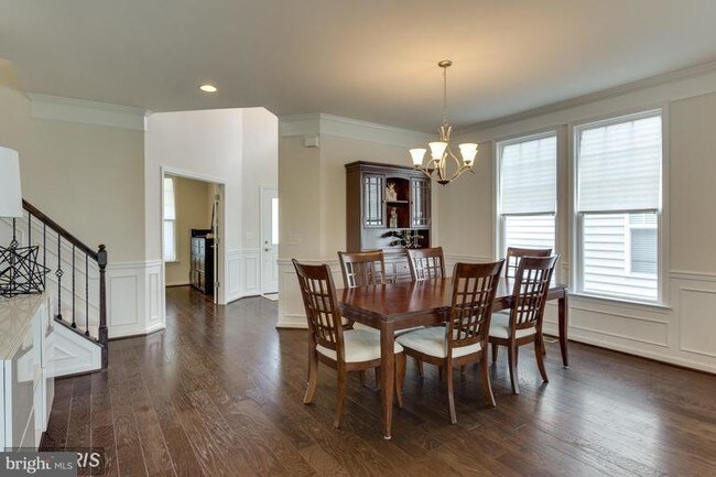 Building Photo - 42558 Stratford Landing Dr