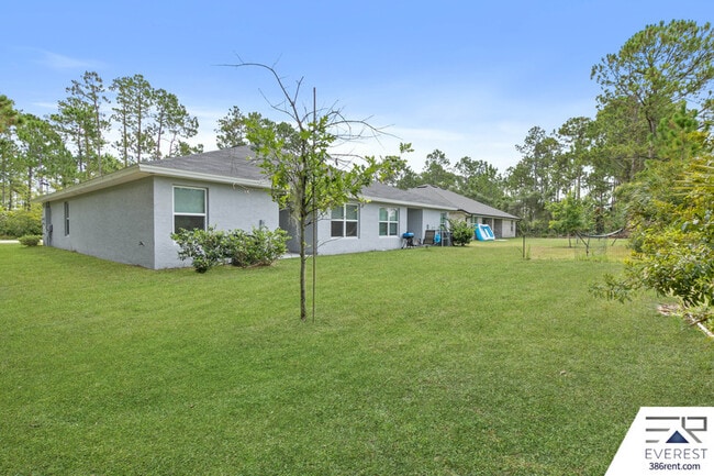 Building Photo - 26 Serbian Bellflower Trail