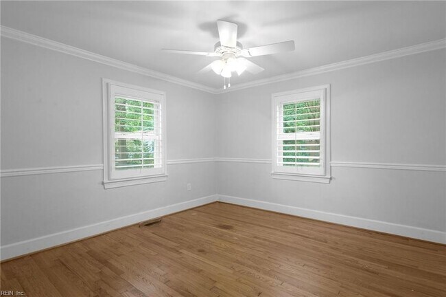 Building Photo - 6333 Tuttle Ave
