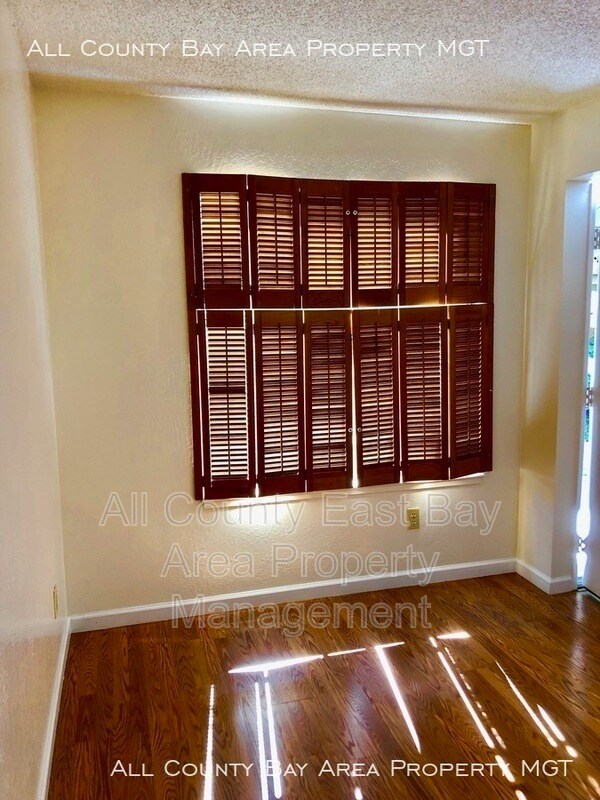 Building Photo - 3430 San Pablo Dam Rd