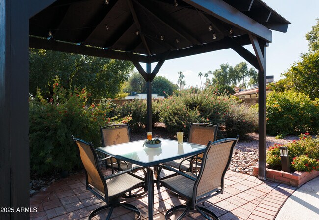 Building Photo - 12271 N 74th St