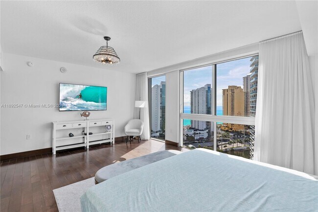 Building Photo - 200 Sunny Isles Blvd