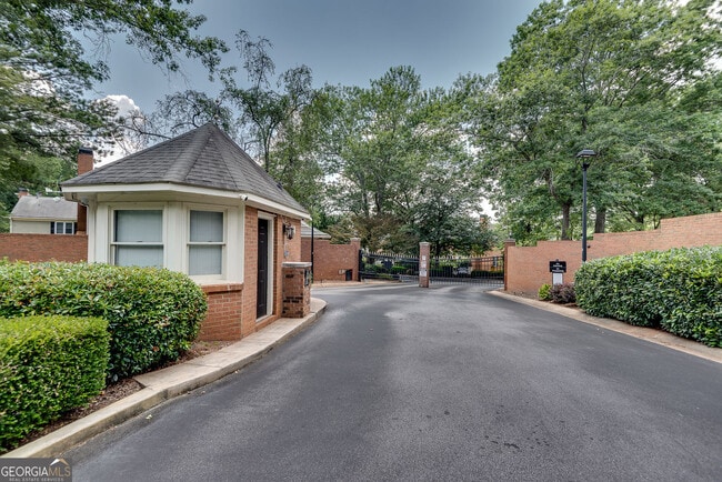 Building Photo - 58 Mt Vernon Cir