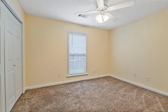 Building Photo - 3830 Claiborne Cir