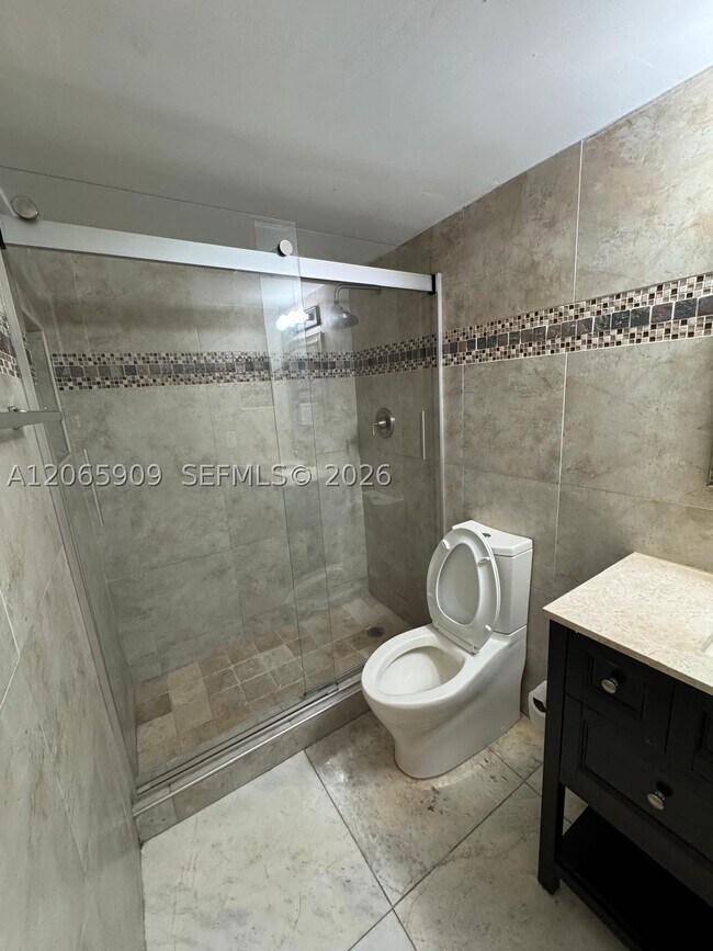 Building Photo - 3022 Coral Springs Dr