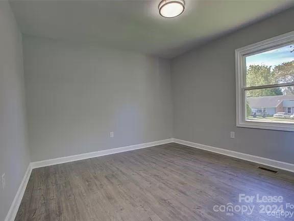 Building Photo - 1208 Fontana Ave