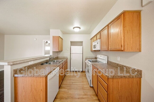 Building Photo - 255 E Rampart Dr