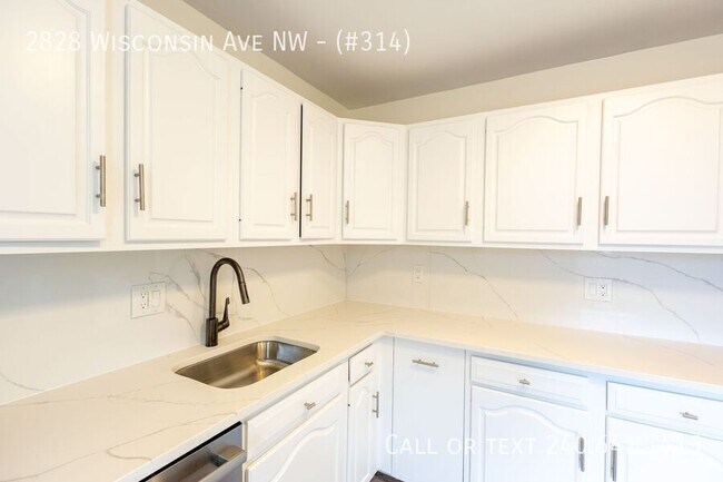 Building Photo - 2828 Wisconsin Ave NW