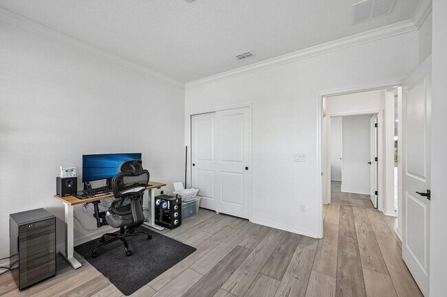 Building Photo - 191 Pinzon Pl