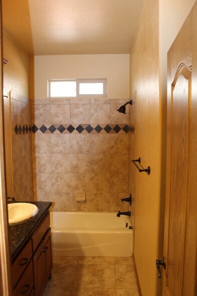 Building Photo - 3005 SW 137th St