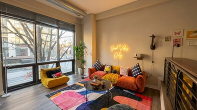 Building Photo - 2000 U.S. 29-SI ID1511358P