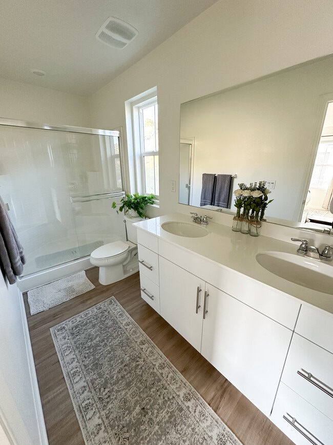 Building Photo - 365 Fitzpatrick Rd