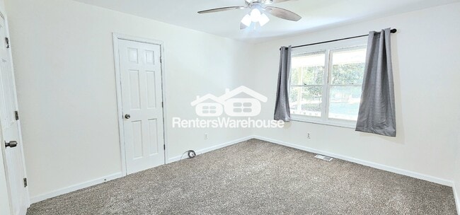 Building Photo - 10500 Rivertown Rd