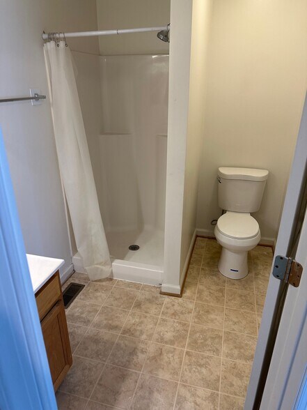 Building Photo - 91 Fuzzy Tail Dr