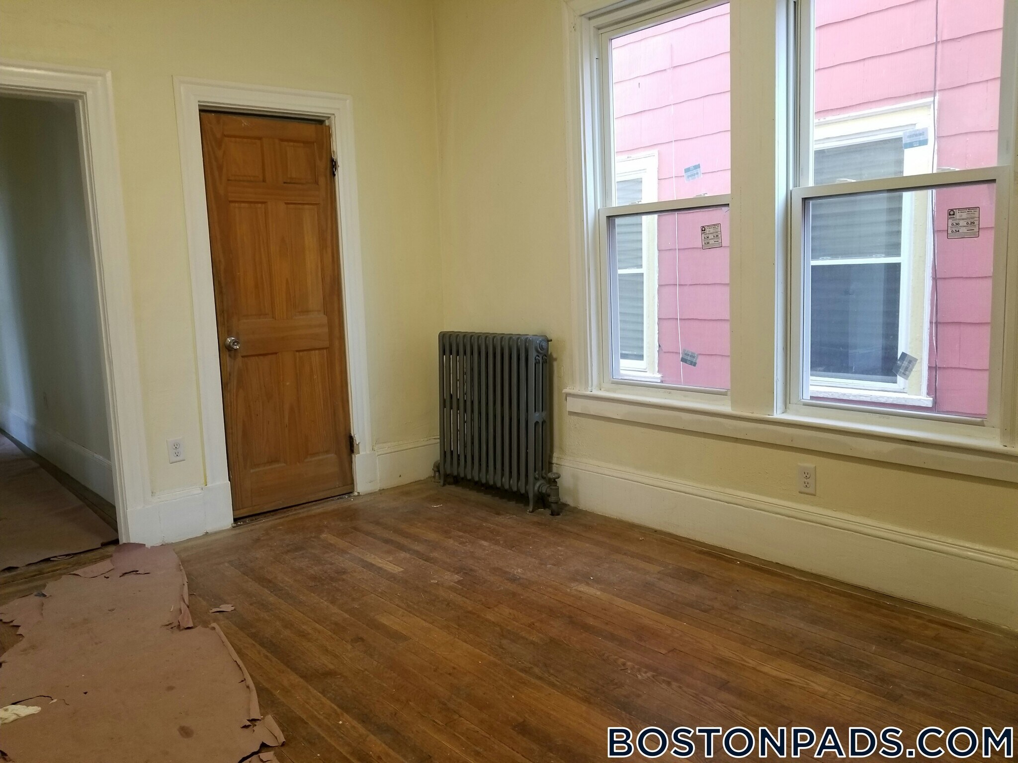 Building Photo - 81 Ruthven St