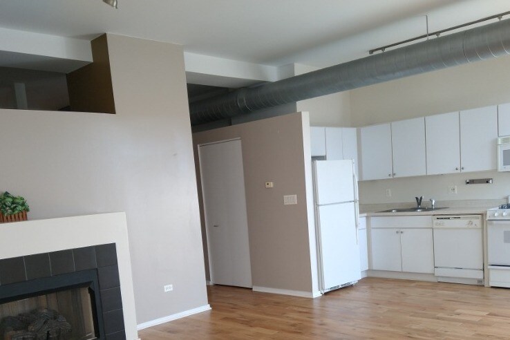 Building Photo - 5200 S Ellis Ave