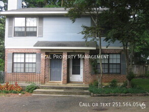 Building Photo - 961 Dickenson Ave