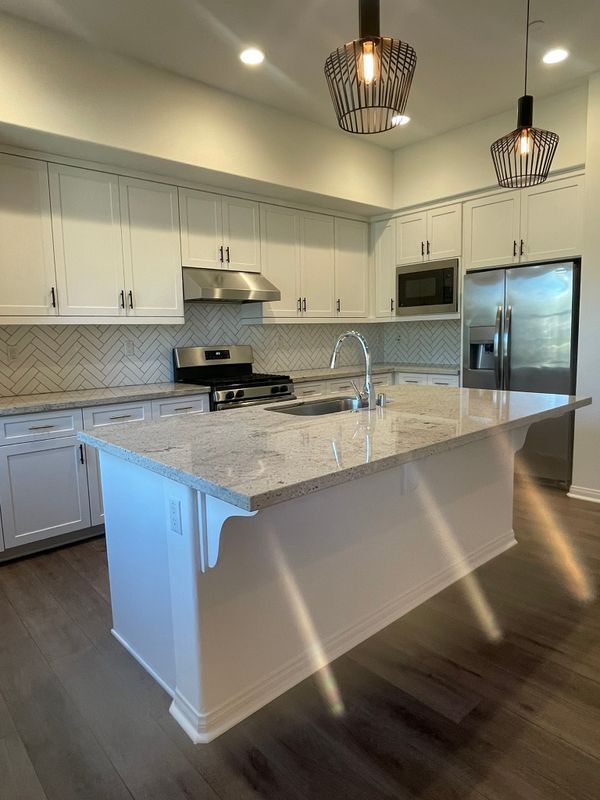 Building Photo - 58 Promesa Ave