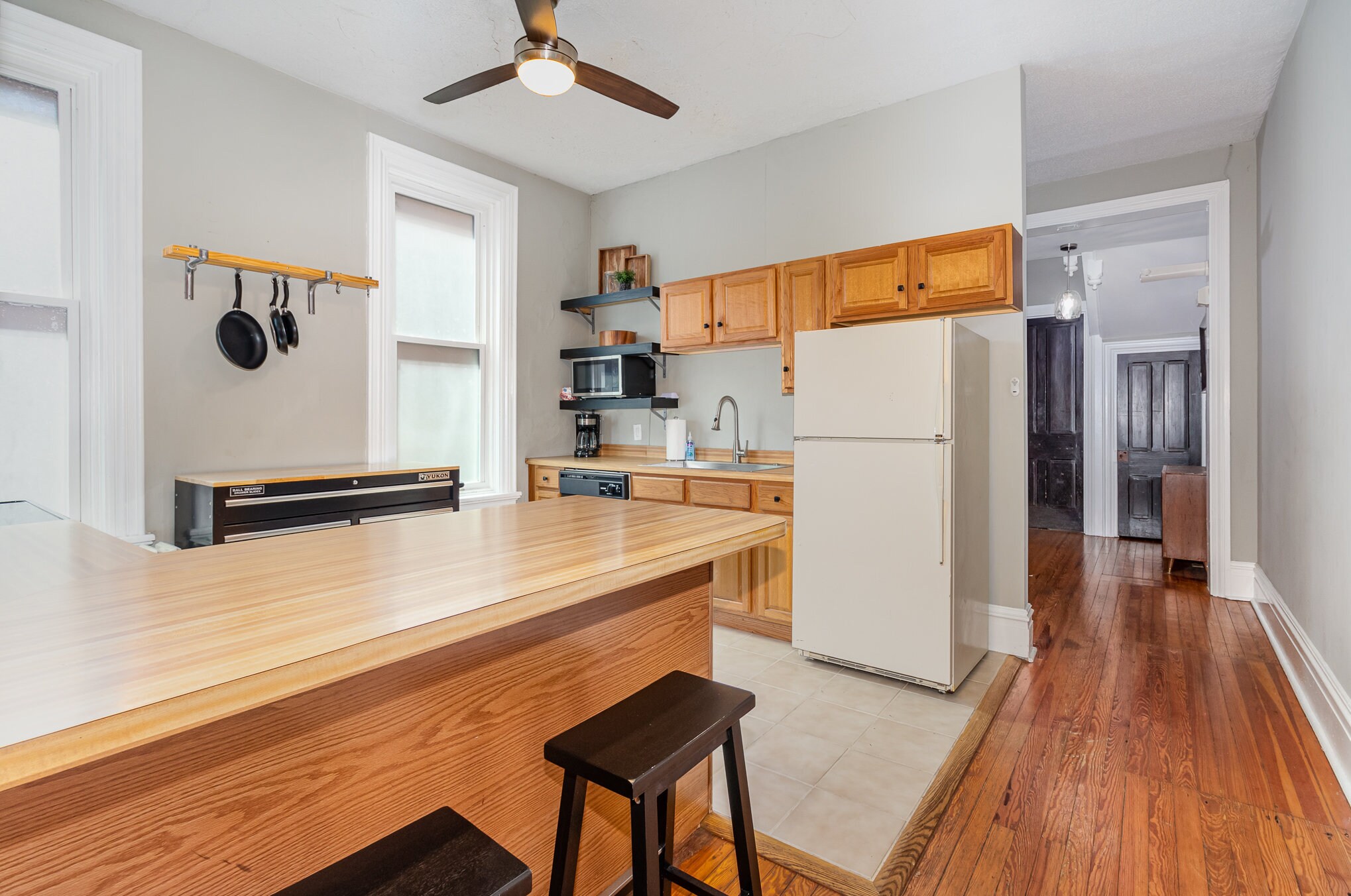 Building Photo - 1005 N 2nd St