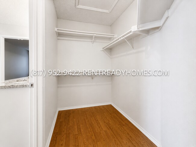 Building Photo - 7504 Trotter Ct