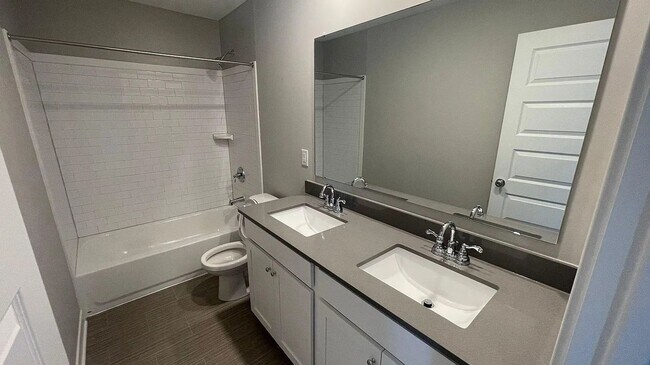 Building Photo - 17195 Seaboard Pl