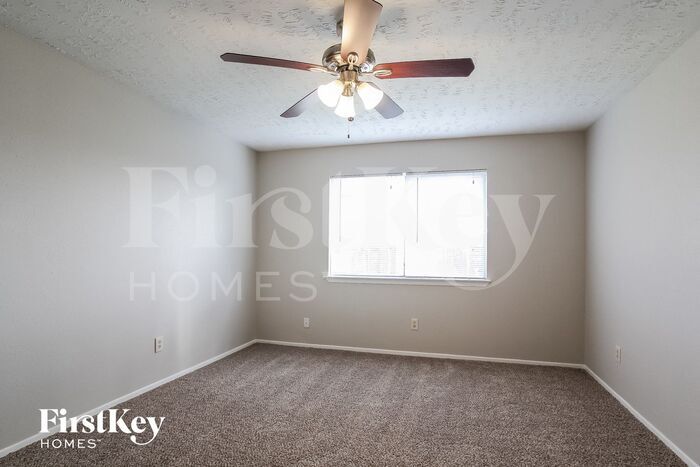 Building Photo - 2507 Ironclad Dr